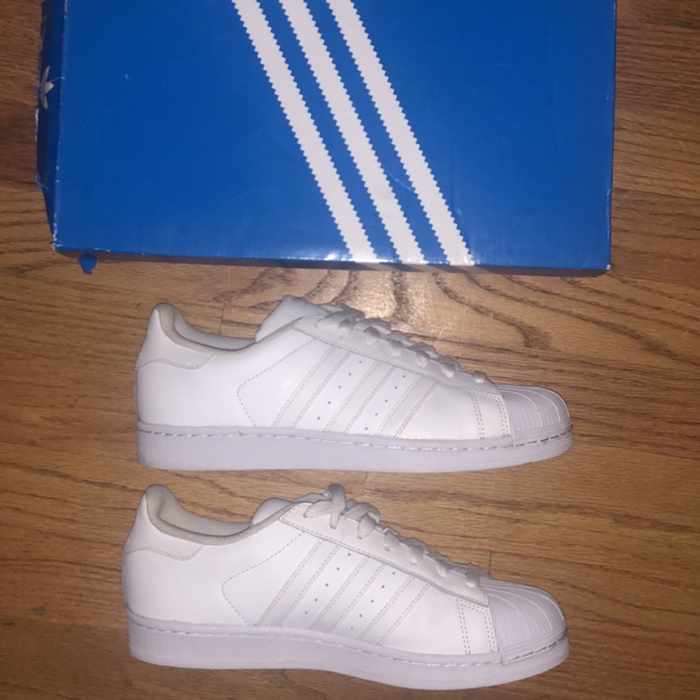 Original Adidas Superstar All White 8.5